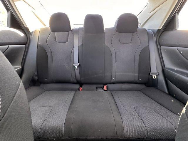 2021 Hyundai ELANTRA SE IVT