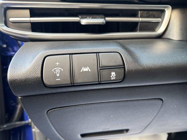 2023 Hyundai ELANTRA SEL IVT