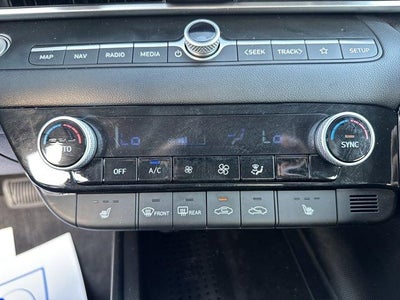 2023 Hyundai ELANTRA SEL IVT