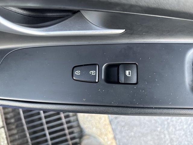 2023 Hyundai ELANTRA SEL IVT