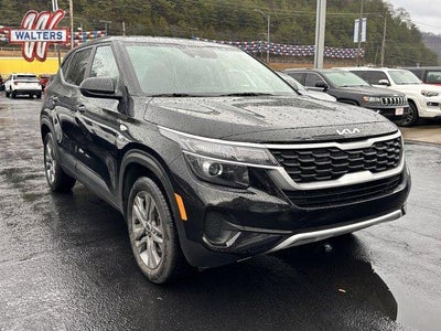 2023 Kia Seltos LX IVT AWD