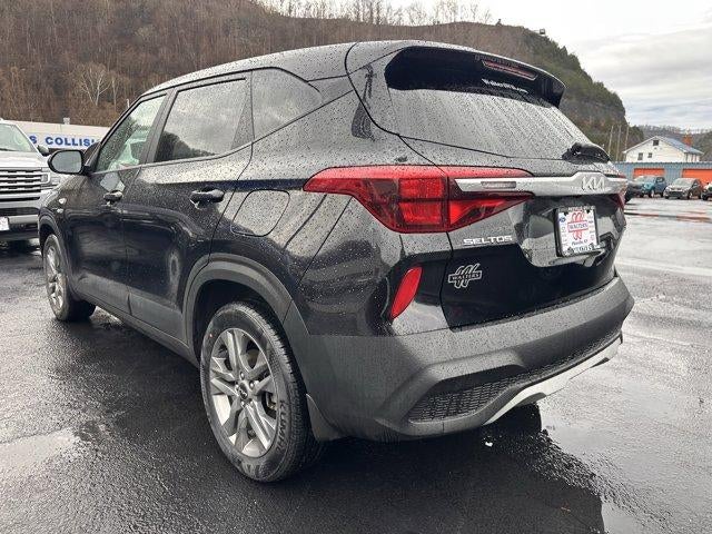2023 Kia Seltos LX IVT AWD