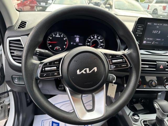 2023 Kia Seltos LX IVT AWD