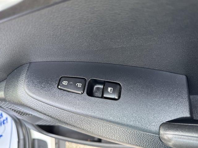 2023 Kia Seltos LX IVT AWD