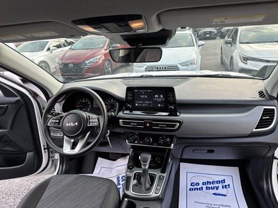 2023 Kia Seltos LX IVT AWD