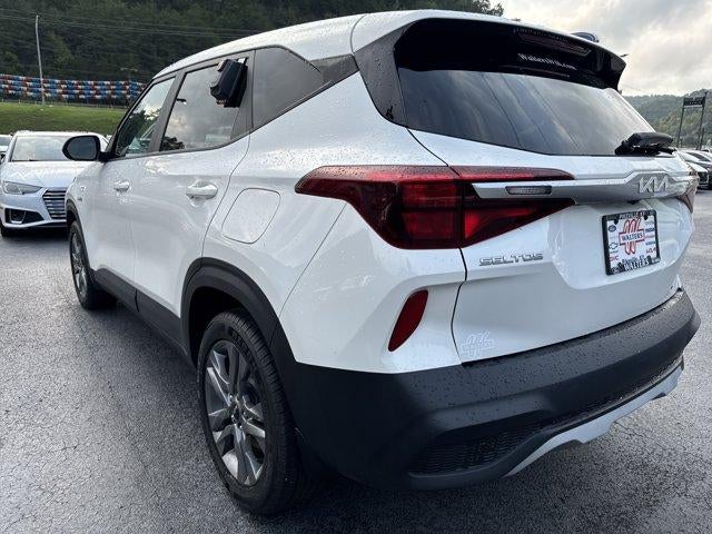 2023 Kia Seltos LX IVT AWD