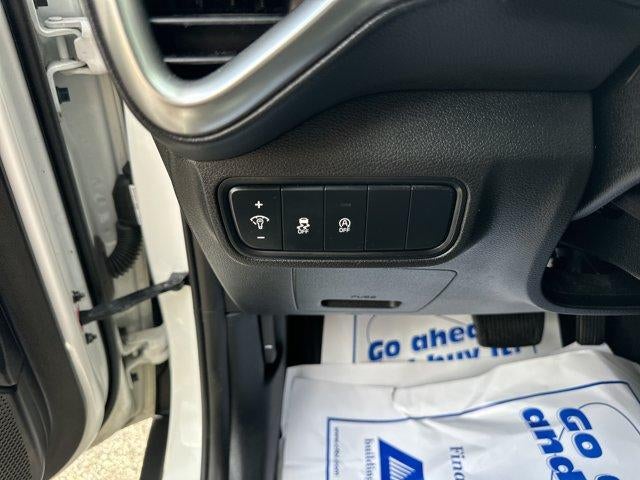 2024 Kia Soul LX IVT