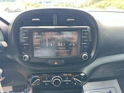 2024 Kia Soul LX IVT