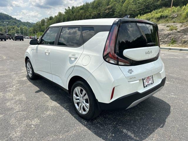 2024 Kia Soul LX IVT