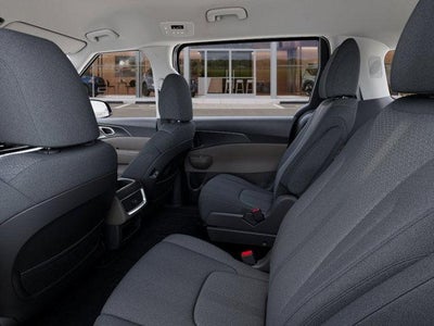 2026 Kia Carnival LX FWD