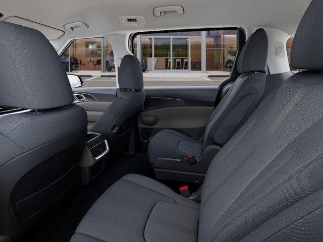 2026 Kia Carnival LX FWD