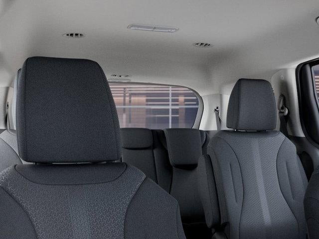 2026 Kia Carnival LX FWD