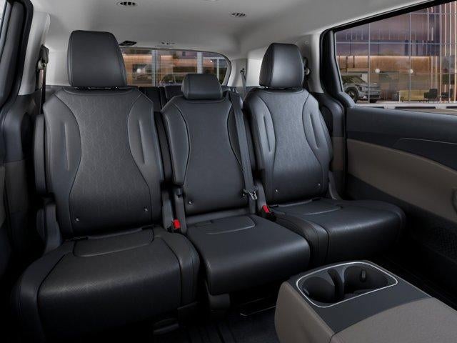 2026 Kia Carnival LXS FWD
