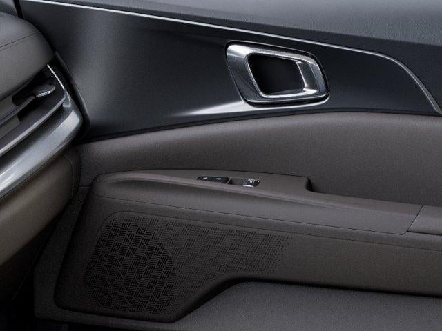 2027 Kia Carnival LXS FWD