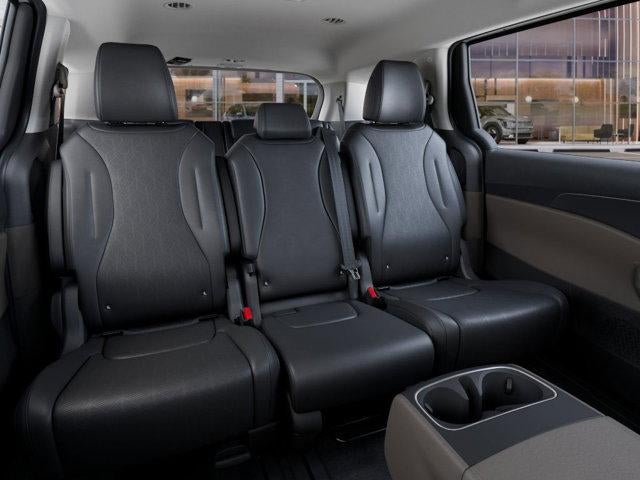 2026 Kia Carnival LXS FWD