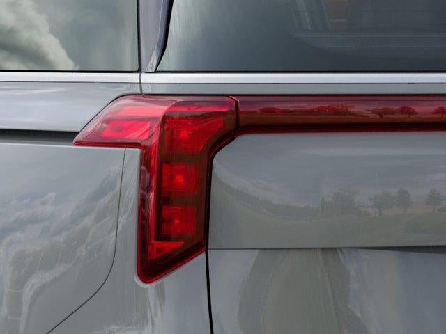 2027 Kia Carnival LX FWD