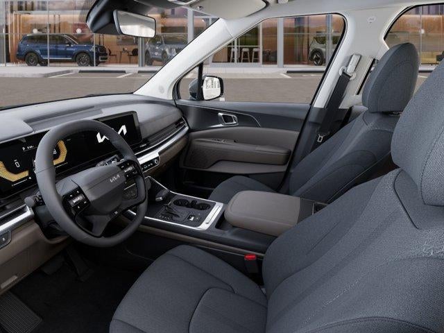2027 Kia Carnival LX FWD