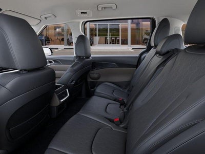 2027 Kia Carnival LXS FWD