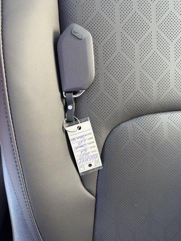 2027 Kia Carnival LXS FWD