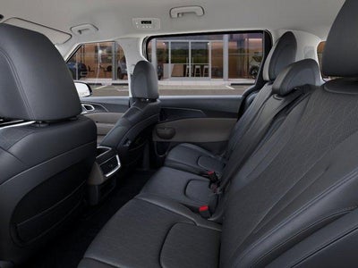 2026 Kia Carnival LXS FWD