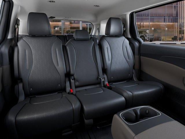 2026 Kia Carnival LXS FWD