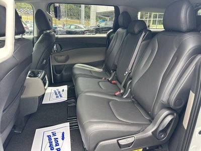 2026 Kia Carnival LXS FWD