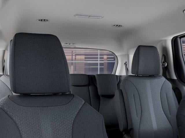 2026 Kia Carnival LX FWD