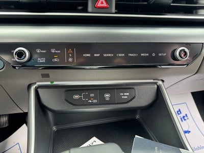 2027 Kia Carnival LXS FWD