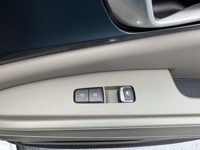 2027 Kia Carnival LXS FWD