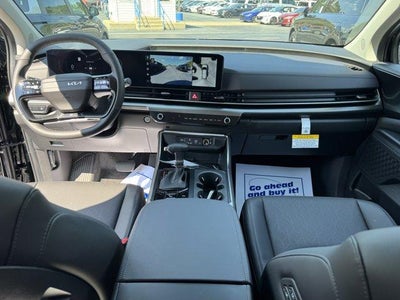 2027 Kia Carnival SX FWD