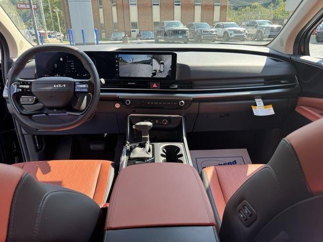 2027 Kia Carnival SX FWD