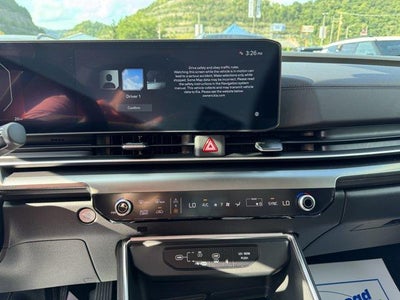 2027 Kia Carnival SX FWD