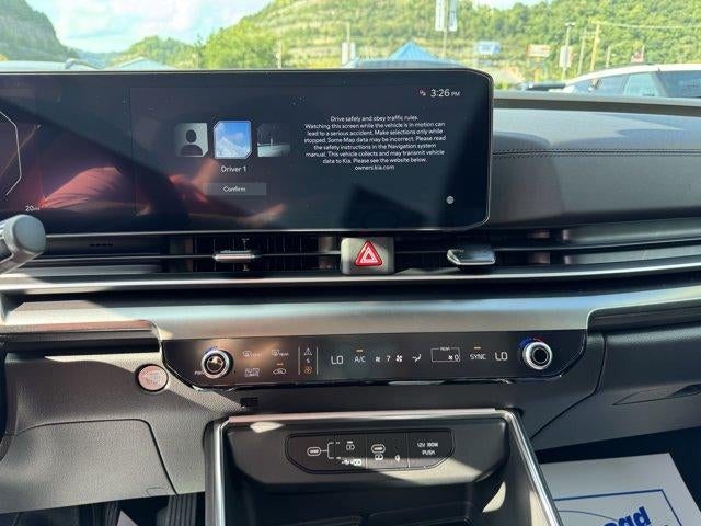 2027 Kia Carnival SX FWD