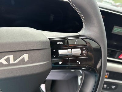 2027 Kia Carnival SX Prestige FWD
