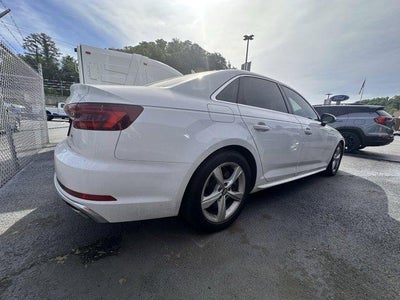 2019 Audi A4 Premium 45 TFSI quattro
