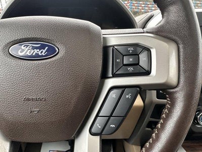 2019 Ford F-150 LARIAT 4WD SuperCrew 5.5' Box