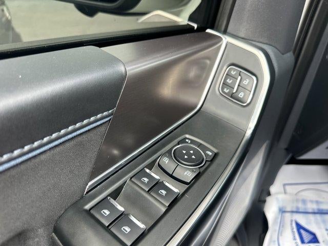 2025 Ford F-150 Platinum 4WD SuperCrew 5.5' Box