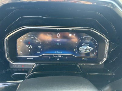 2023 Chevrolet Silverado 1500 Crew Cab Short Box 4-Wheel Drive LT 2FL