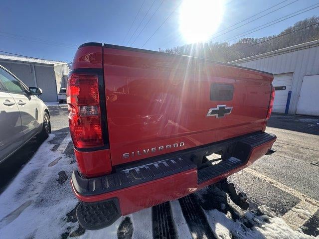 2017 Chevrolet Silverado 1500 Double Cab Standard Box 4-Wheel Drive Custom