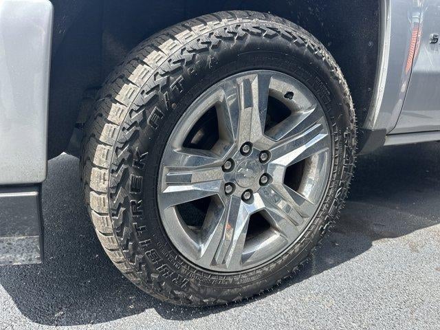 2016 Chevrolet Silverado 1500 Double Cab Standard Box 4-Wheel Drive Custom