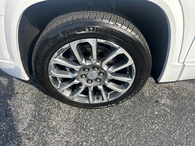 2023 GMC Acadia AWD Denali