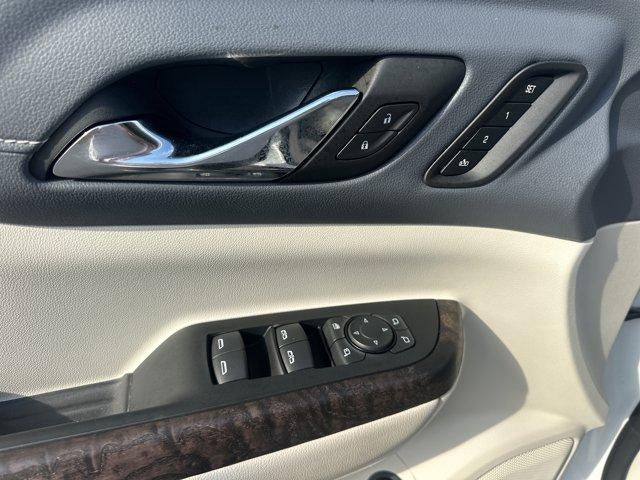 2023 GMC Acadia AWD Denali