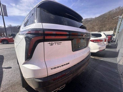 2024 Chevrolet Traverse LS w/1LS