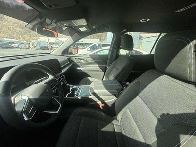 2024 Chevrolet Traverse LS w/1LS