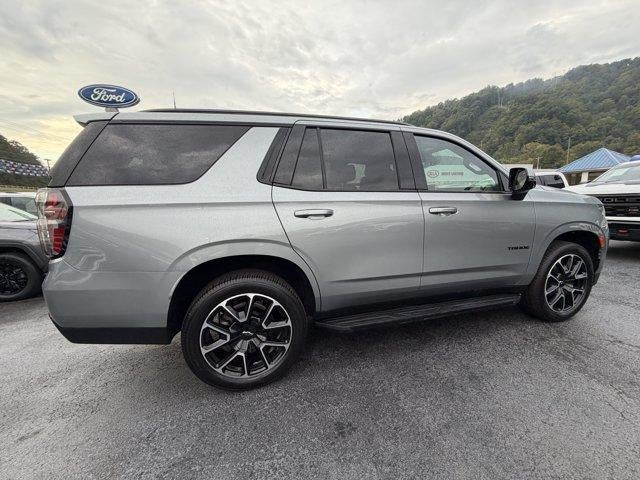 2023 Chevrolet Tahoe 4WD RST