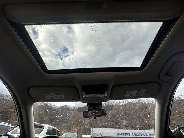 2020 Nissan Altima 2.5 SR Sedan