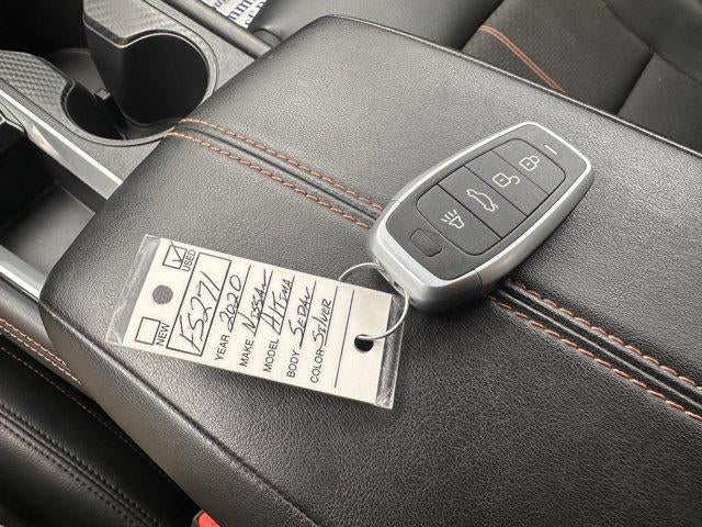 2020 Nissan Altima 2.5 SR Sedan