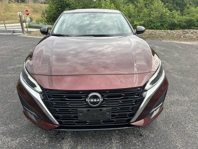 2024 Nissan Altima 2.5 SV Sedan