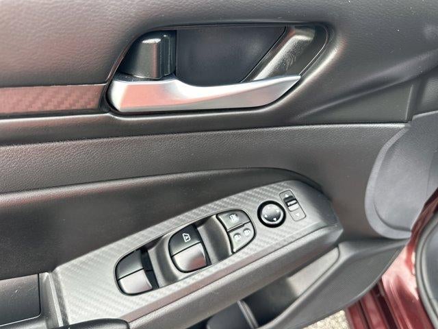 2024 Nissan Altima 2.5 SV Sedan