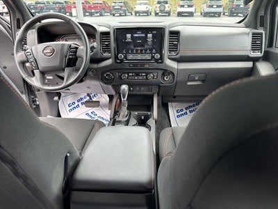 2024 Nissan Frontier Crew Cab 4x4 PRO-4X